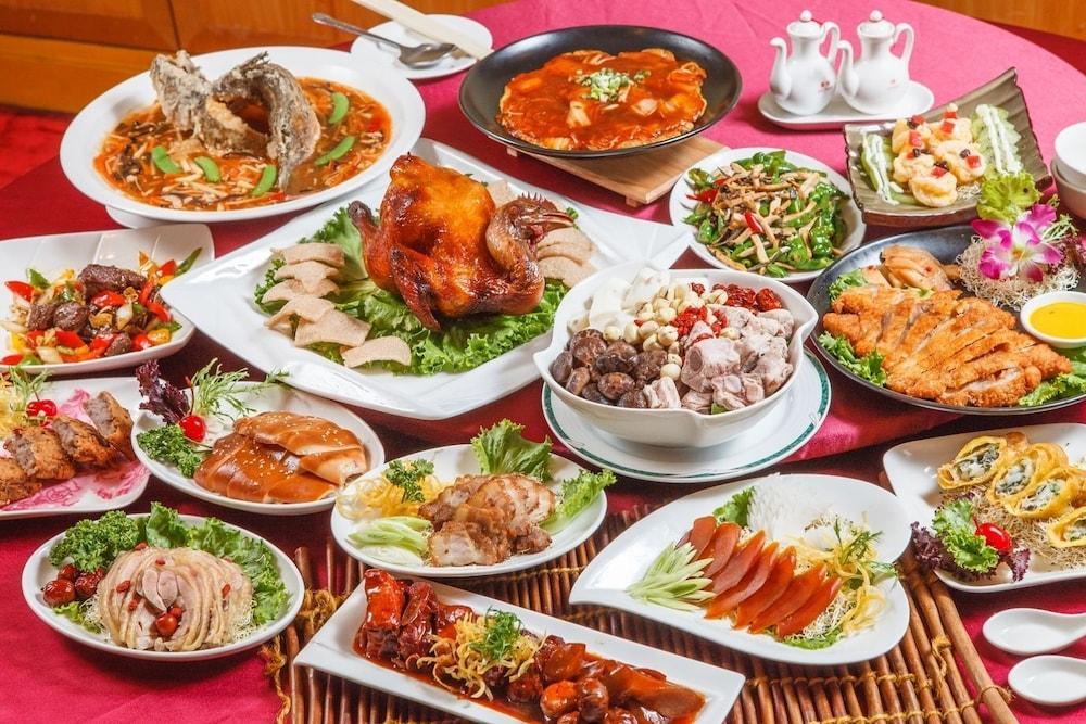 Wei-Yat Grand Hotel Tainan Buitenkant foto