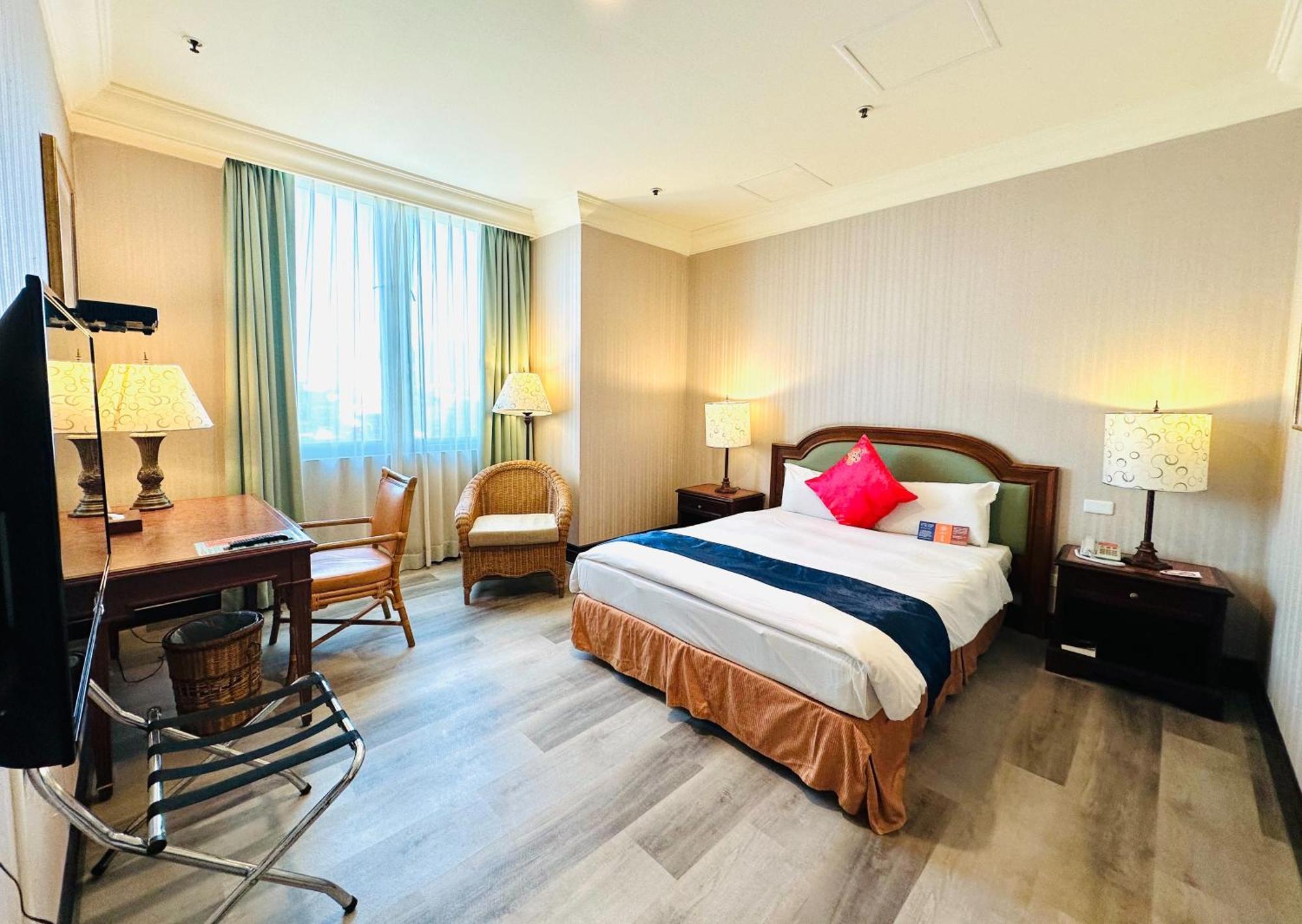 Wei-Yat Grand Hotel Tainan Buitenkant foto