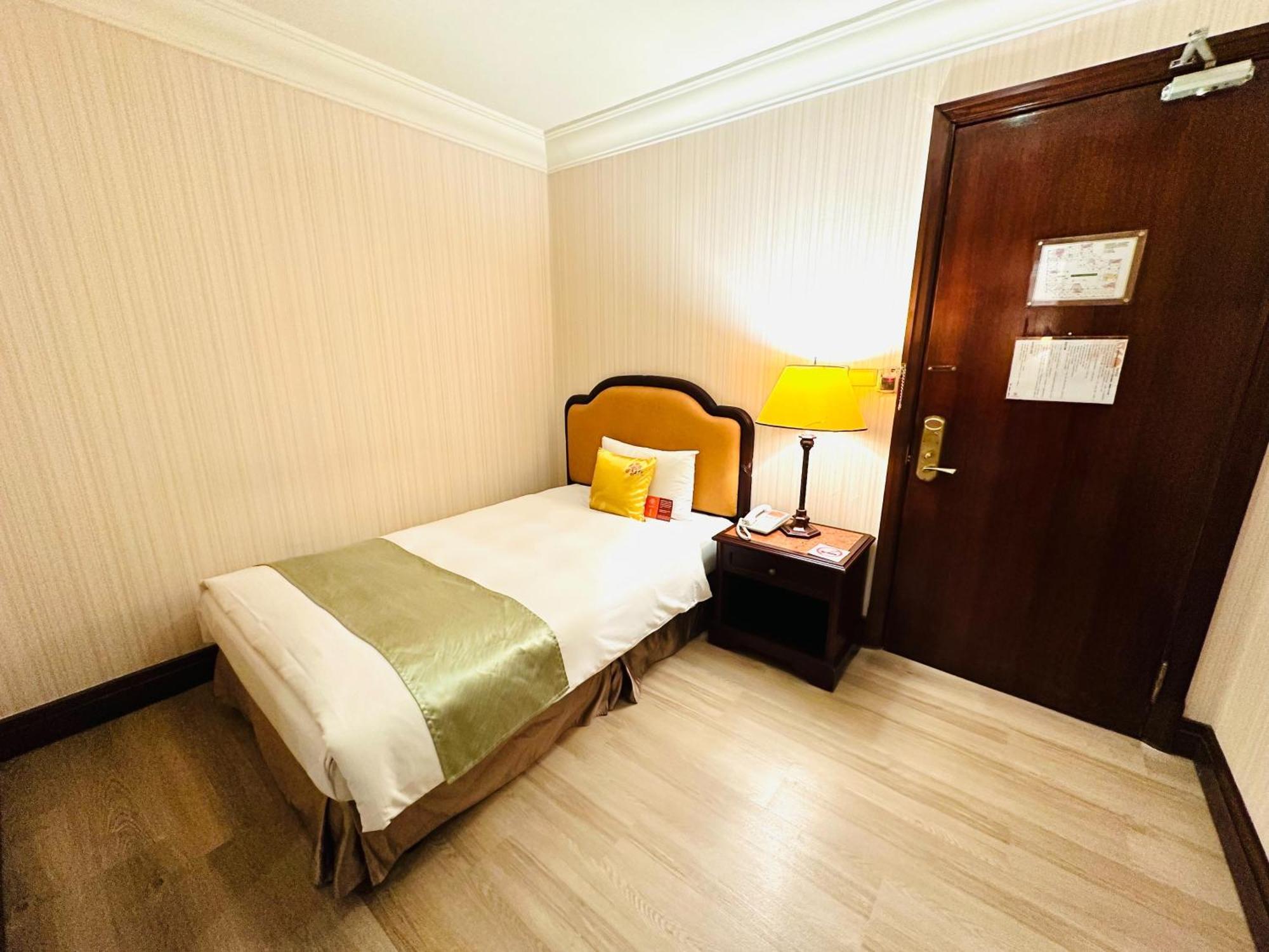 Wei-Yat Grand Hotel Tainan Buitenkant foto