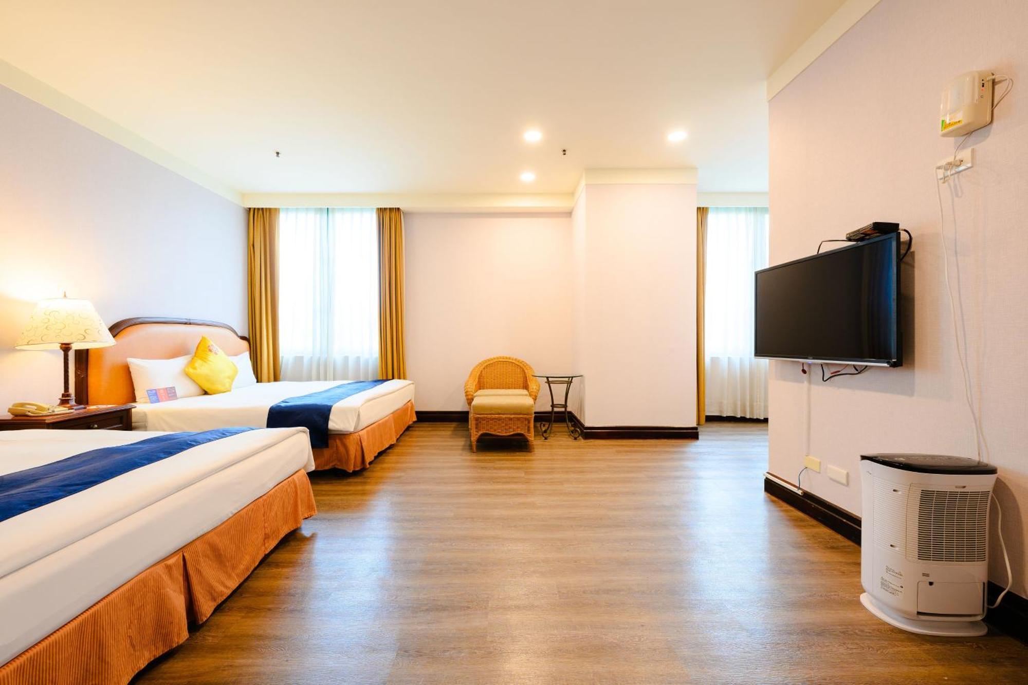Wei-Yat Grand Hotel Tainan Buitenkant foto