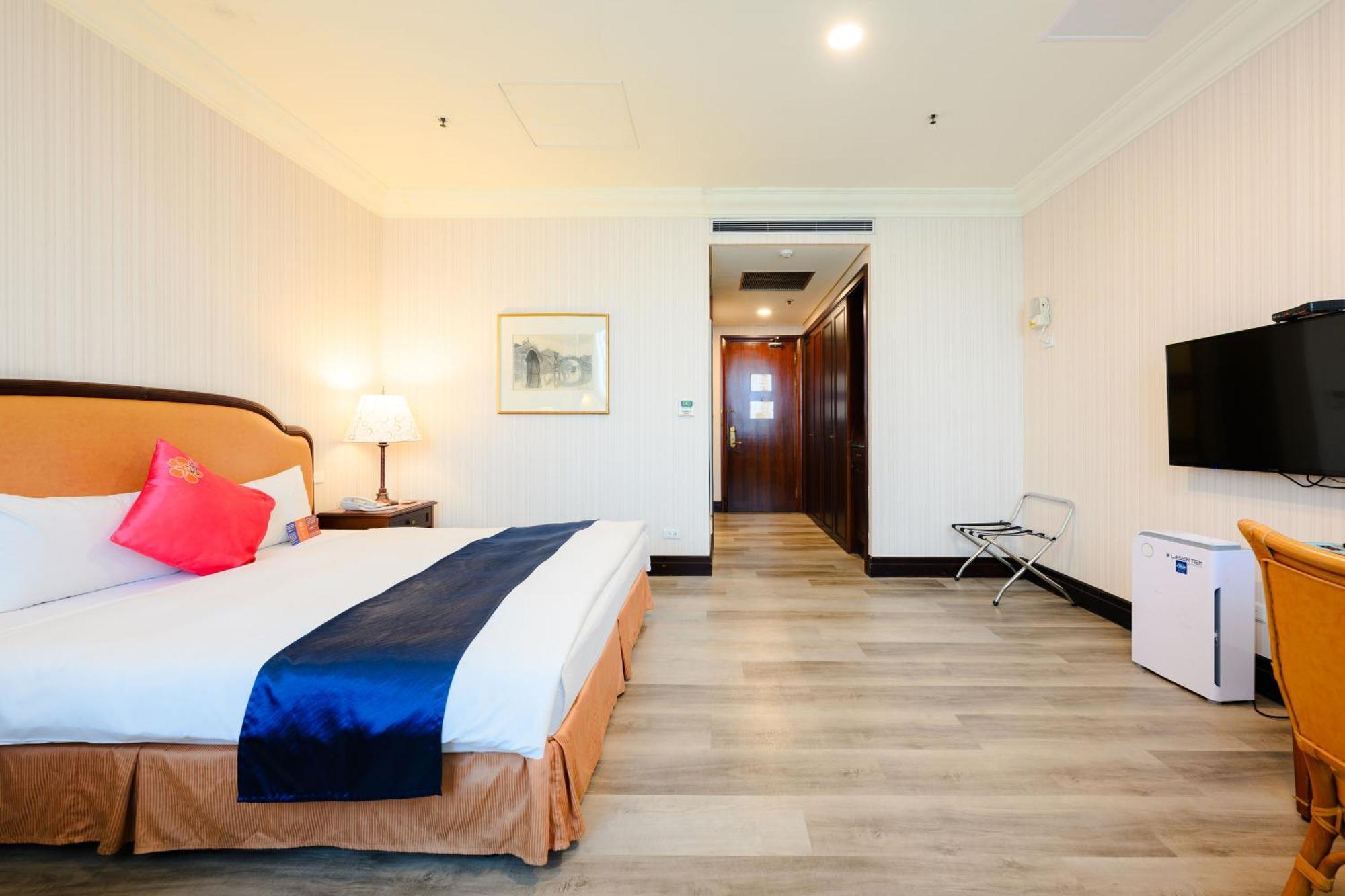 Wei-Yat Grand Hotel Tainan Buitenkant foto