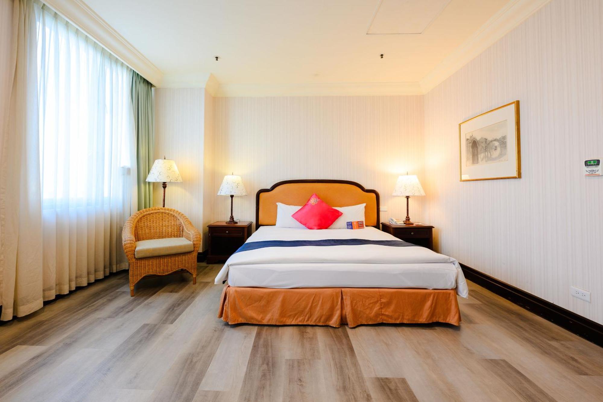 Wei-Yat Grand Hotel Tainan Buitenkant foto