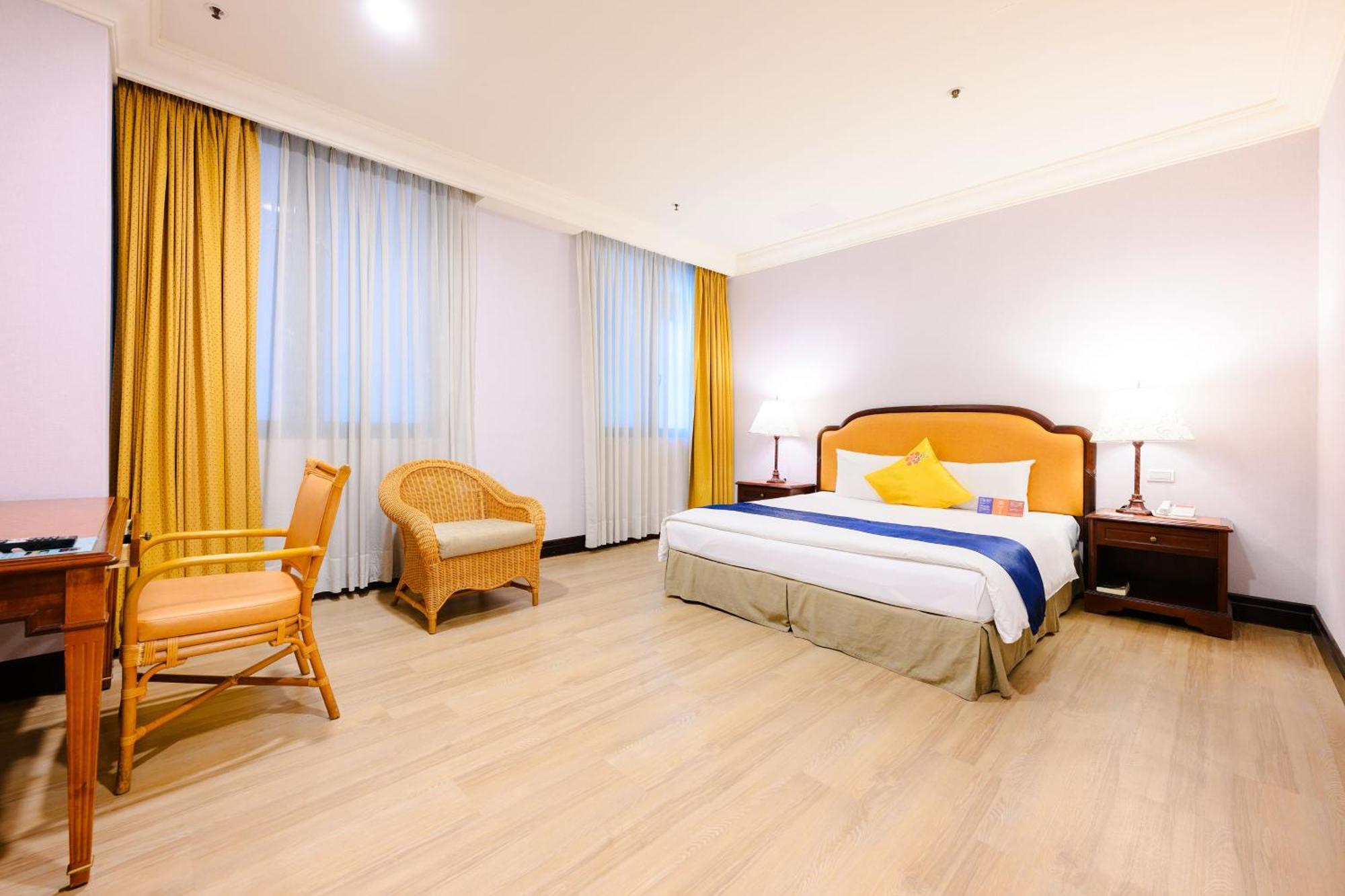 Wei-Yat Grand Hotel Tainan Buitenkant foto