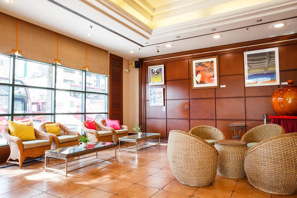 Wei-Yat Grand Hotel Tainan Buitenkant foto