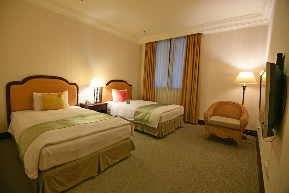Wei-Yat Grand Hotel Tainan Buitenkant foto