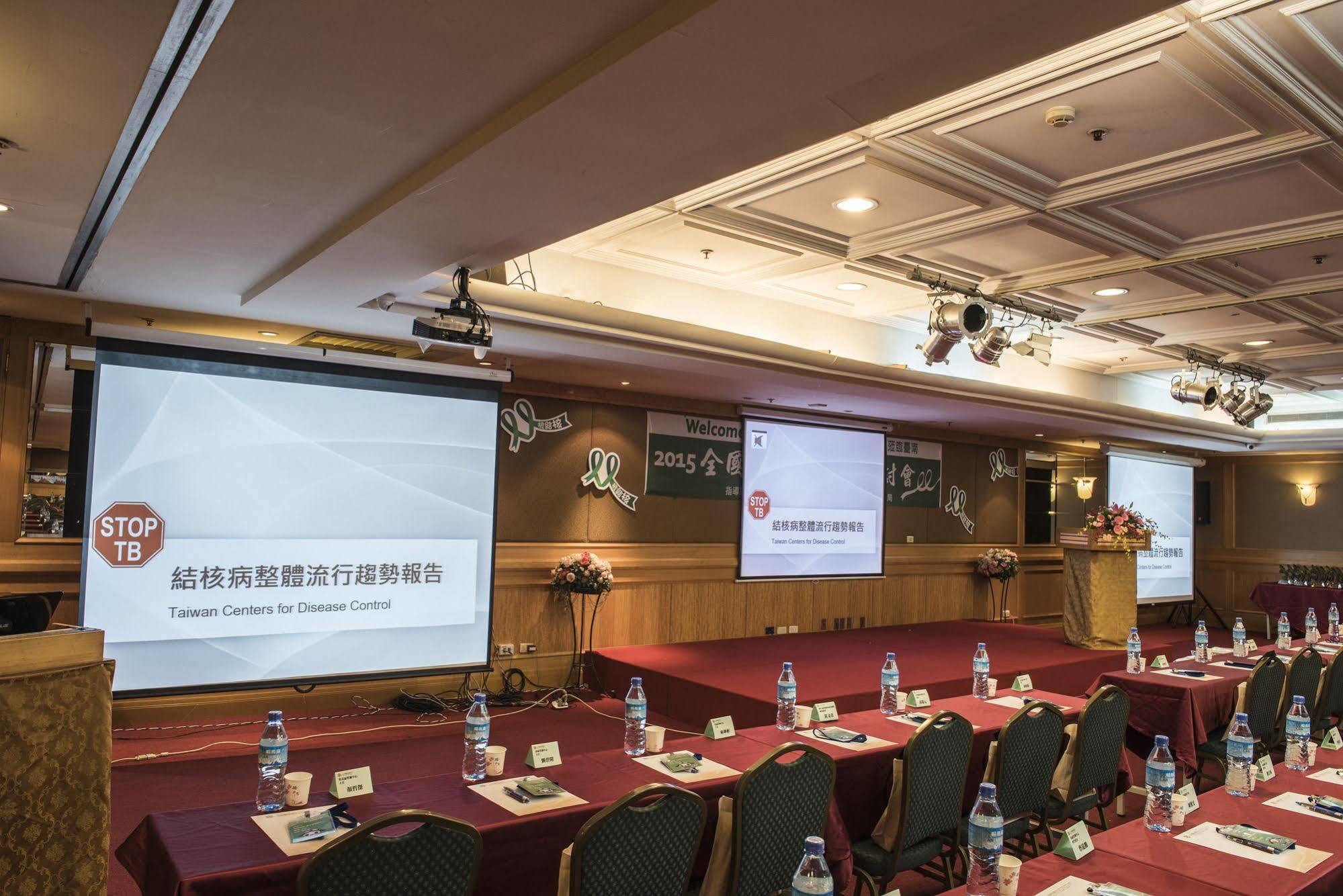Wei-Yat Grand Hotel Tainan Buitenkant foto