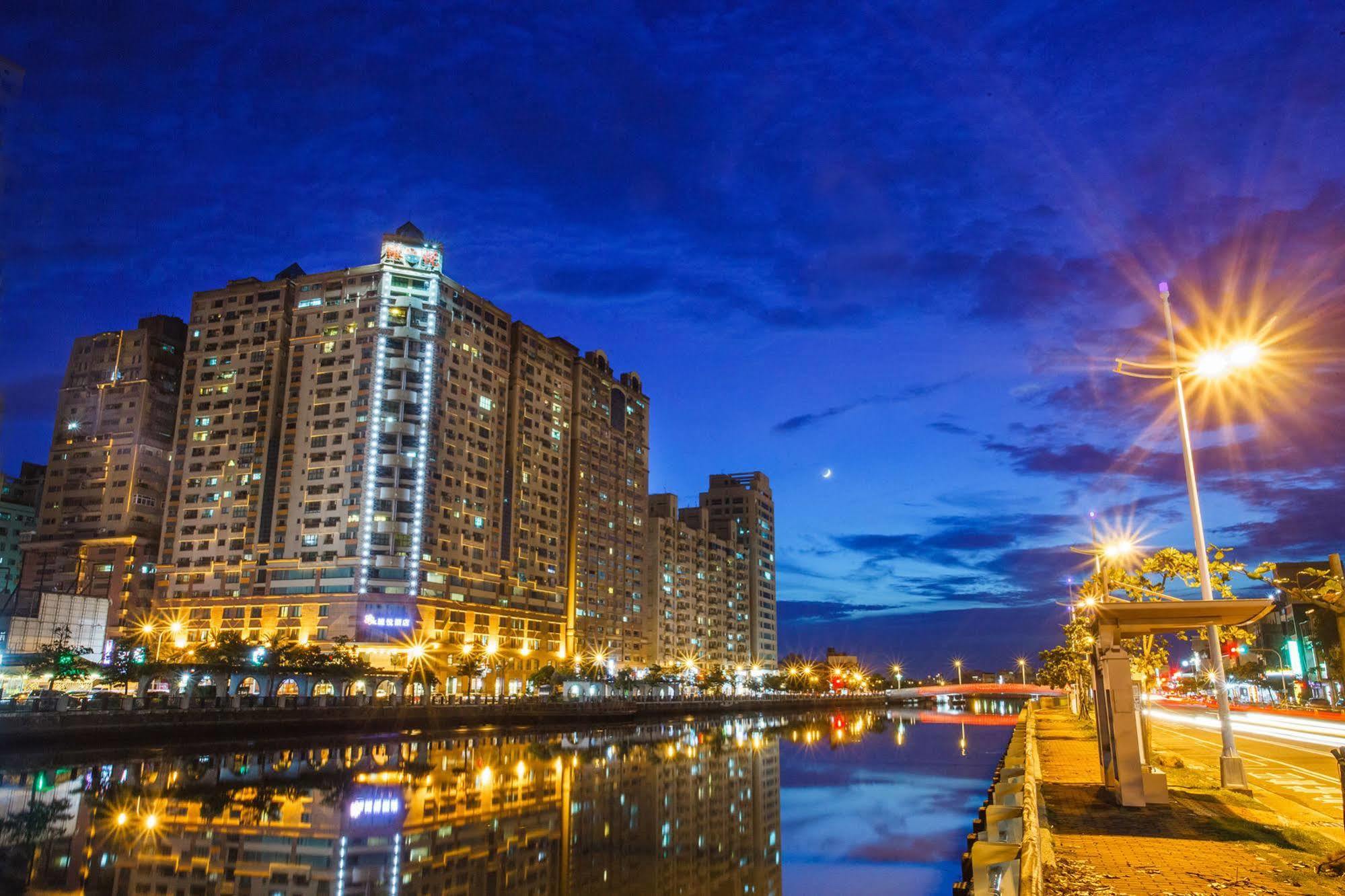 Wei-Yat Grand Hotel Tainan Buitenkant foto
